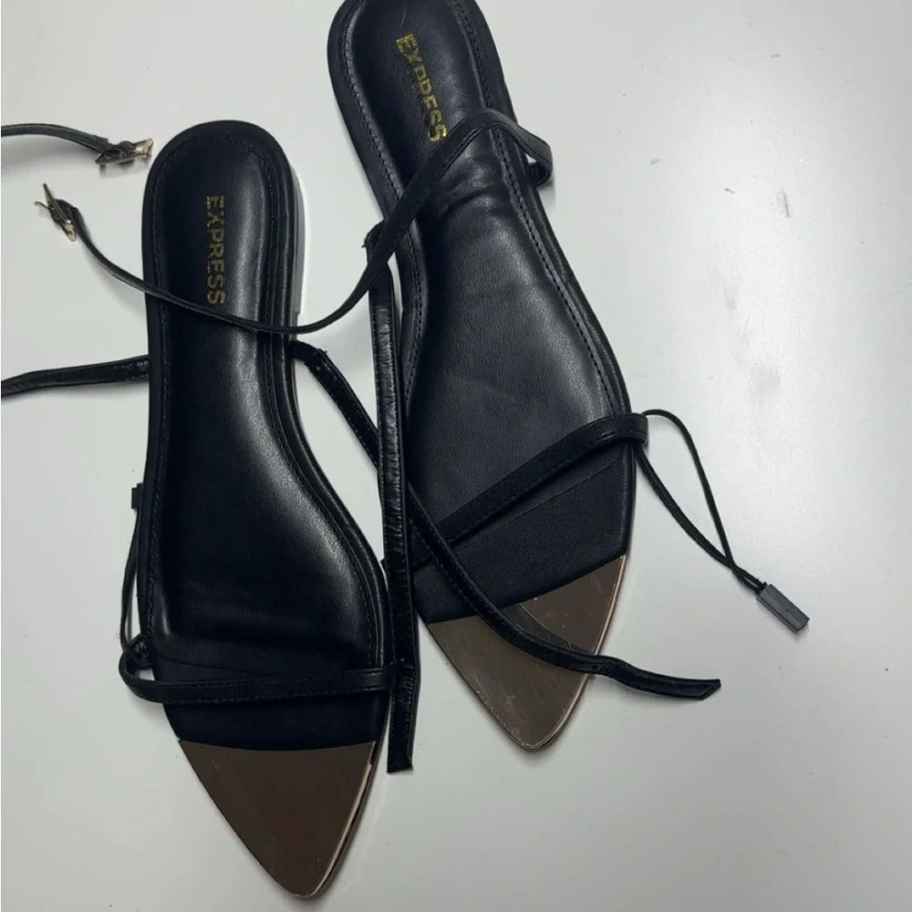 Chic Magenta Women's Heels - Picture 7 of 10